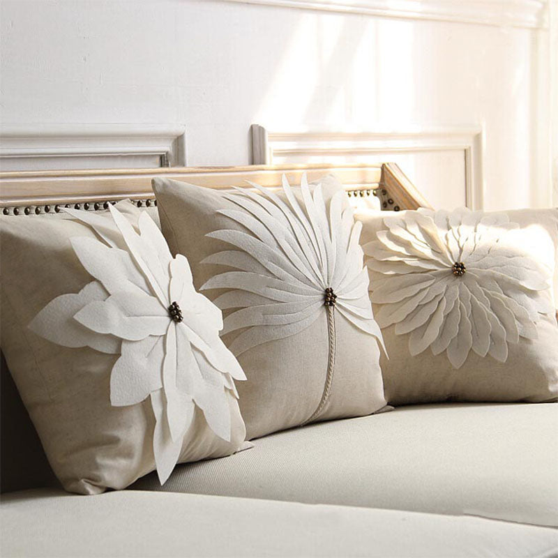 Wilma Petal Cushion Rit Concept