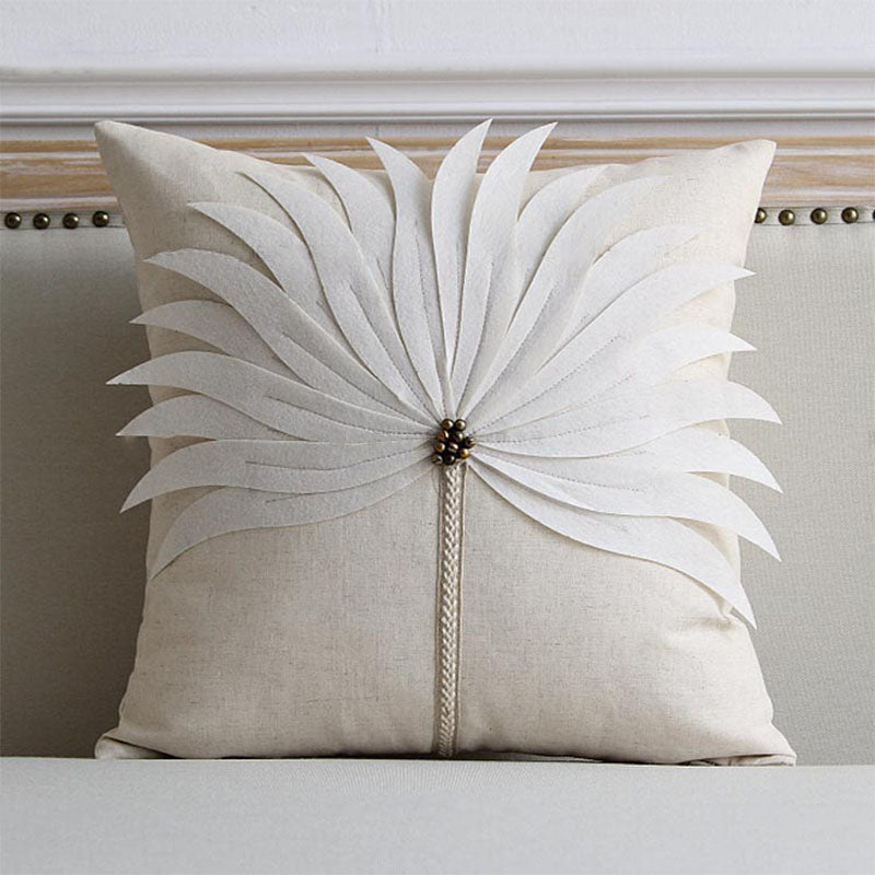 Wilma Petal Cushion Rit Concept