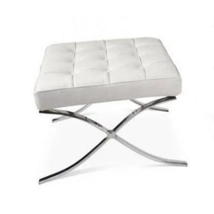 Barcelona Ottoman, Black in a modern UK home