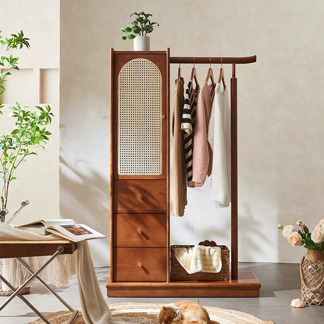 Jessica Rattan Wardrobe, Coat Rack