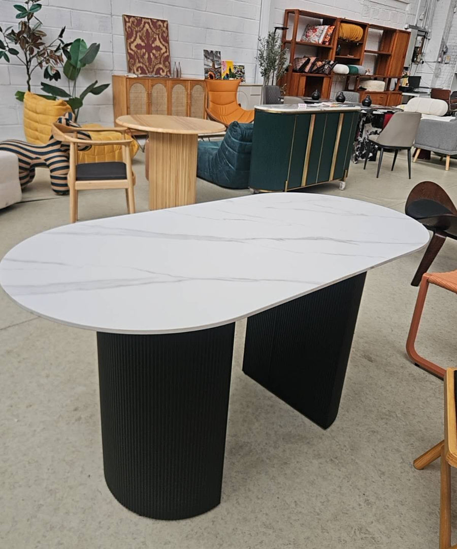 Dwight Dining Table, Top With Slight Damaged, 140CM (Display)