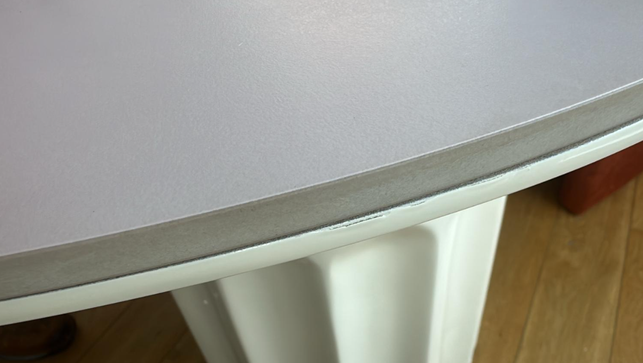 Heman Round Dining Table, Display, Slight Damaged/ 90CM