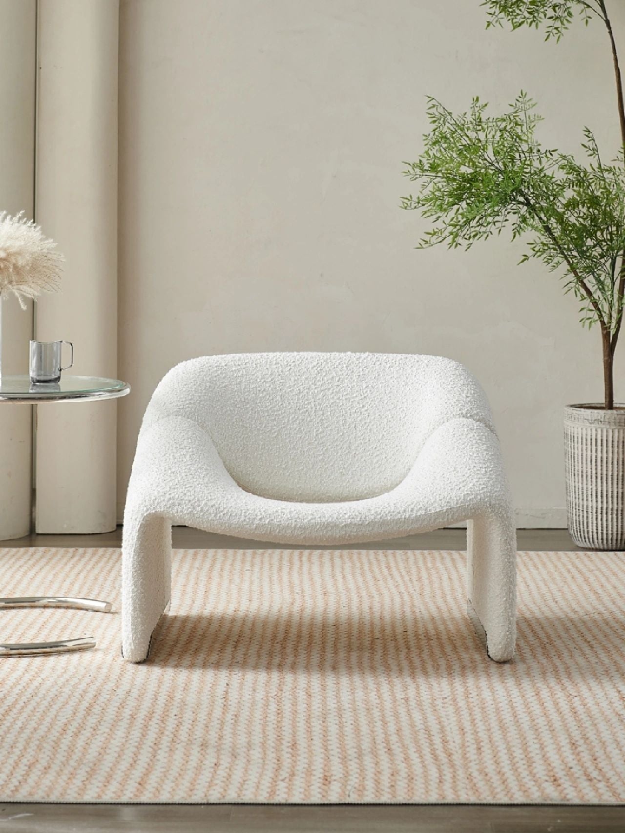 Onda Armchair, White Boucle