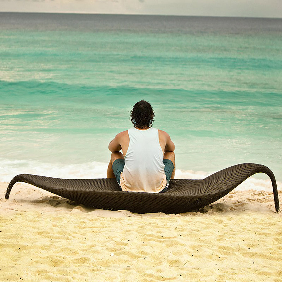 Escobar Garden Outdoor Sun Lounger, Rattan detail view for chair