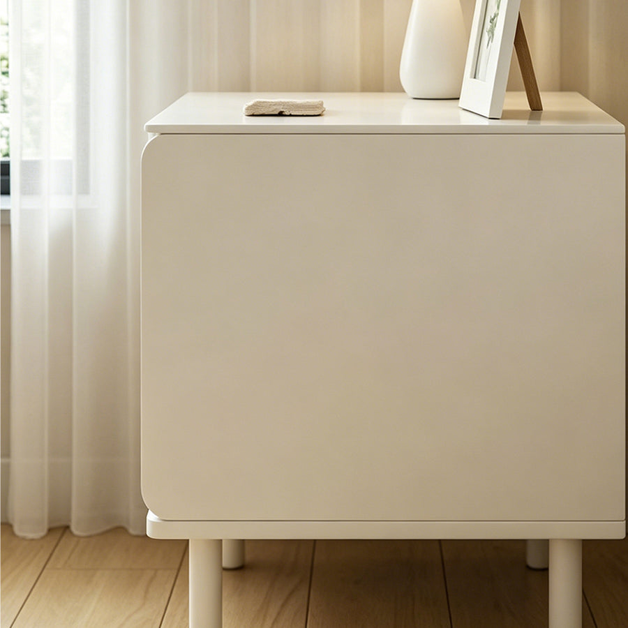 Placebo Bedside Table