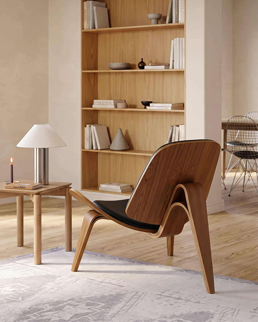 Hans Wegner CH07 Shell Chair, Walnut & Black