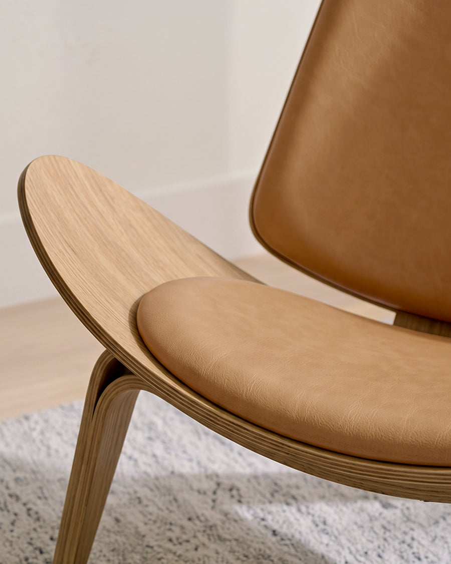 Hans Wegner CH07 Shell Chair, Oak & Brown