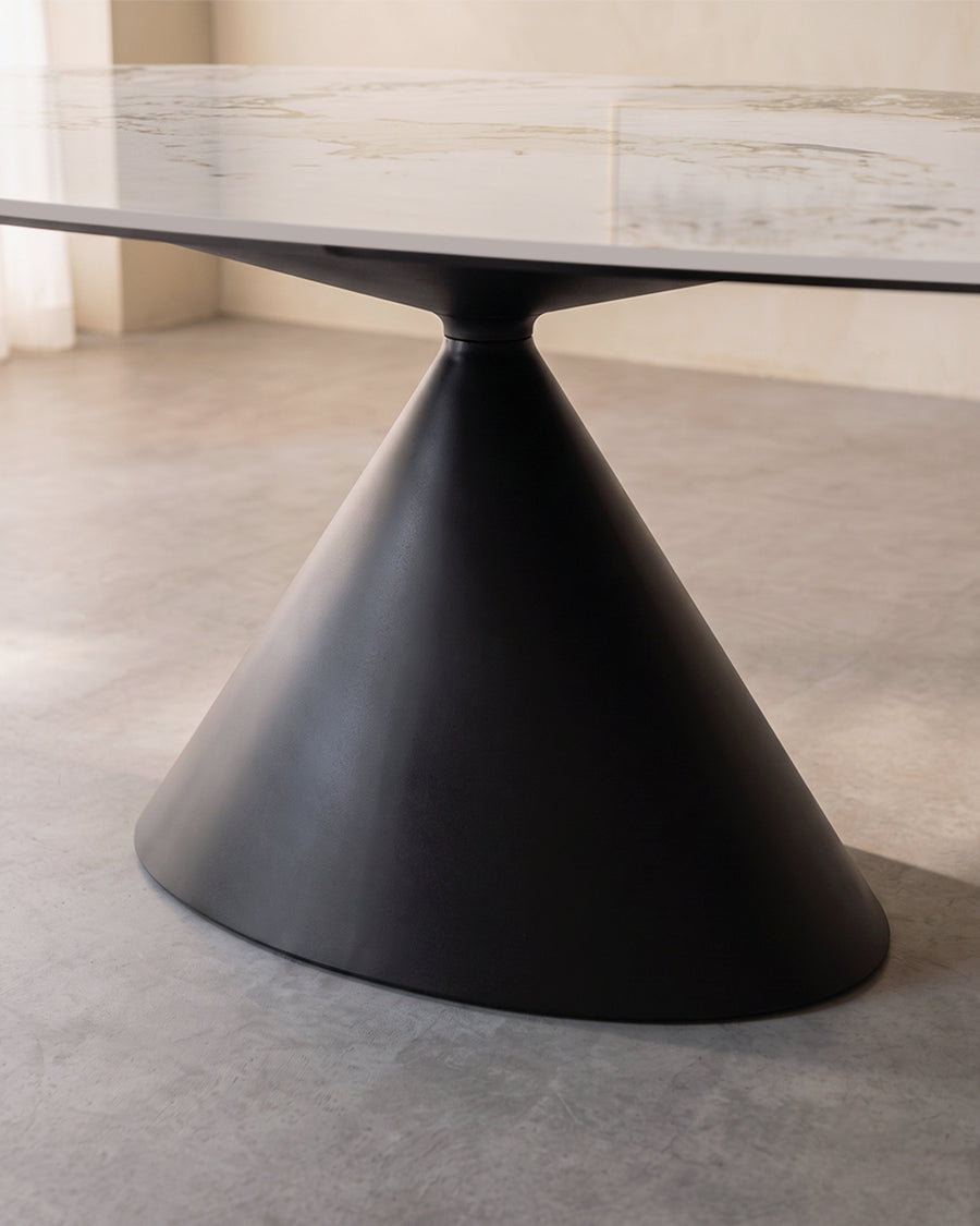 Pires Oval Dining Table, Sintered Stone 产品图 10