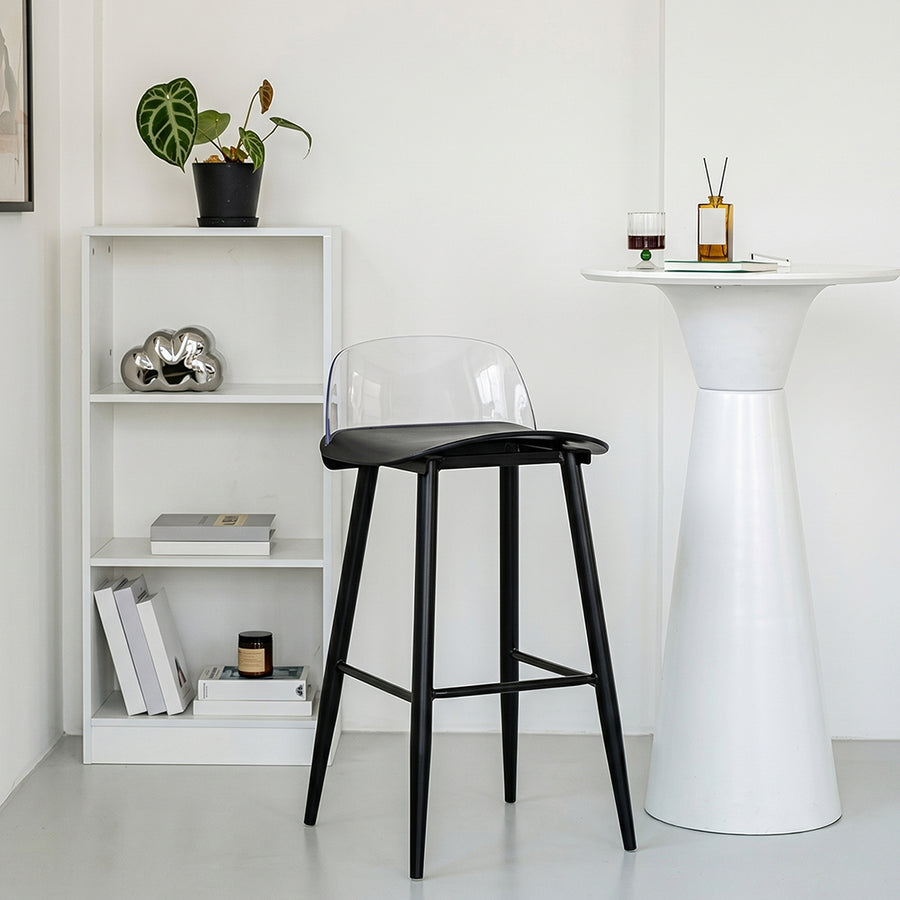 Yves Nordic Bar Stool, Woonden Leg
