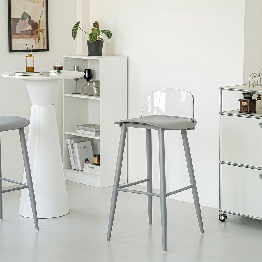 Yves Nordic Bar Stool, Woonden Leg