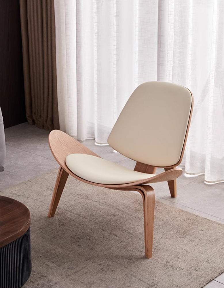 Hans Wegner CH07 Shell Chair, White & Oak - accent chair UK