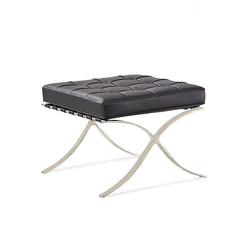 Barcelona Ottoman, White in a modern UK home