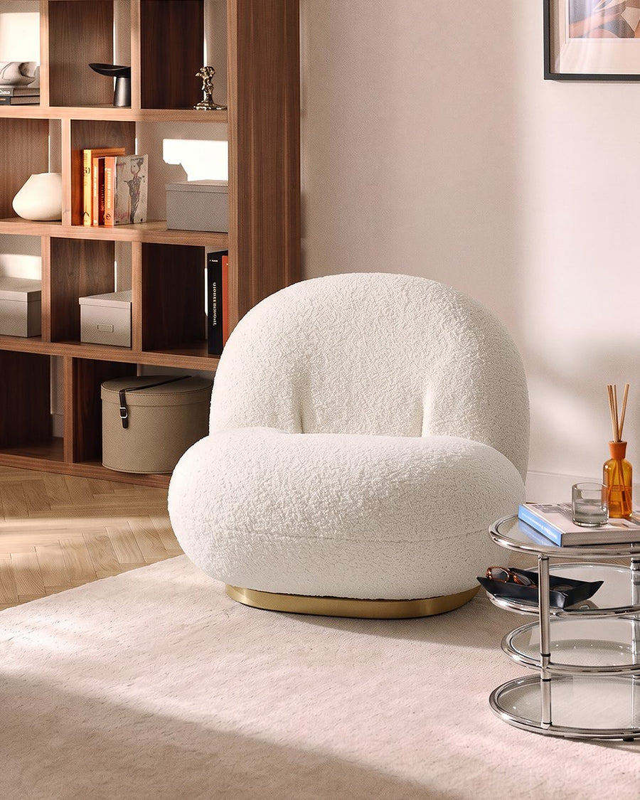 Gubi Pacha Chair, Accent Chair, Boucle With Gold Base 产品图 14