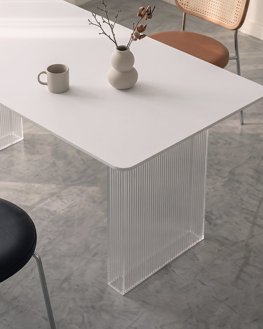 Leonie White Dining Table, Acrylic 产品图 14