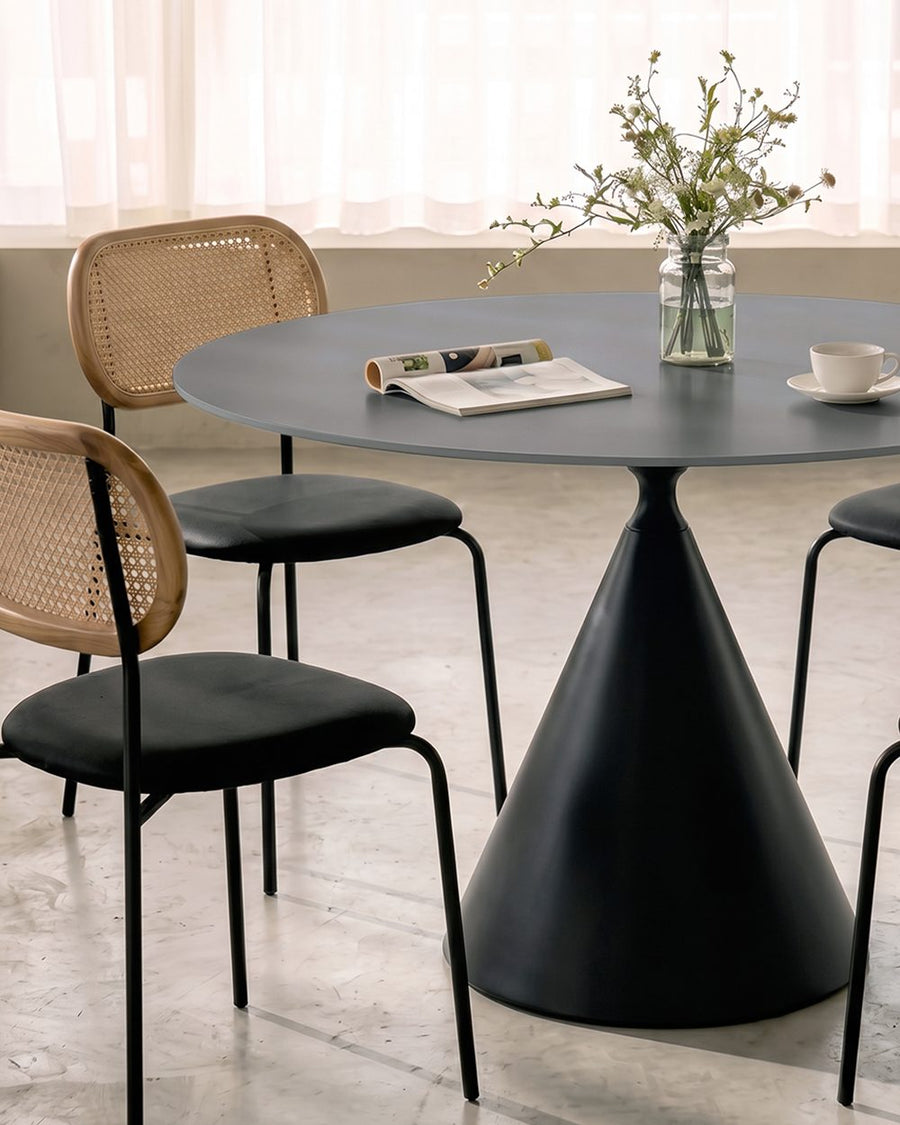 Calvin Cone Round Dining Table, Black 产品图 15