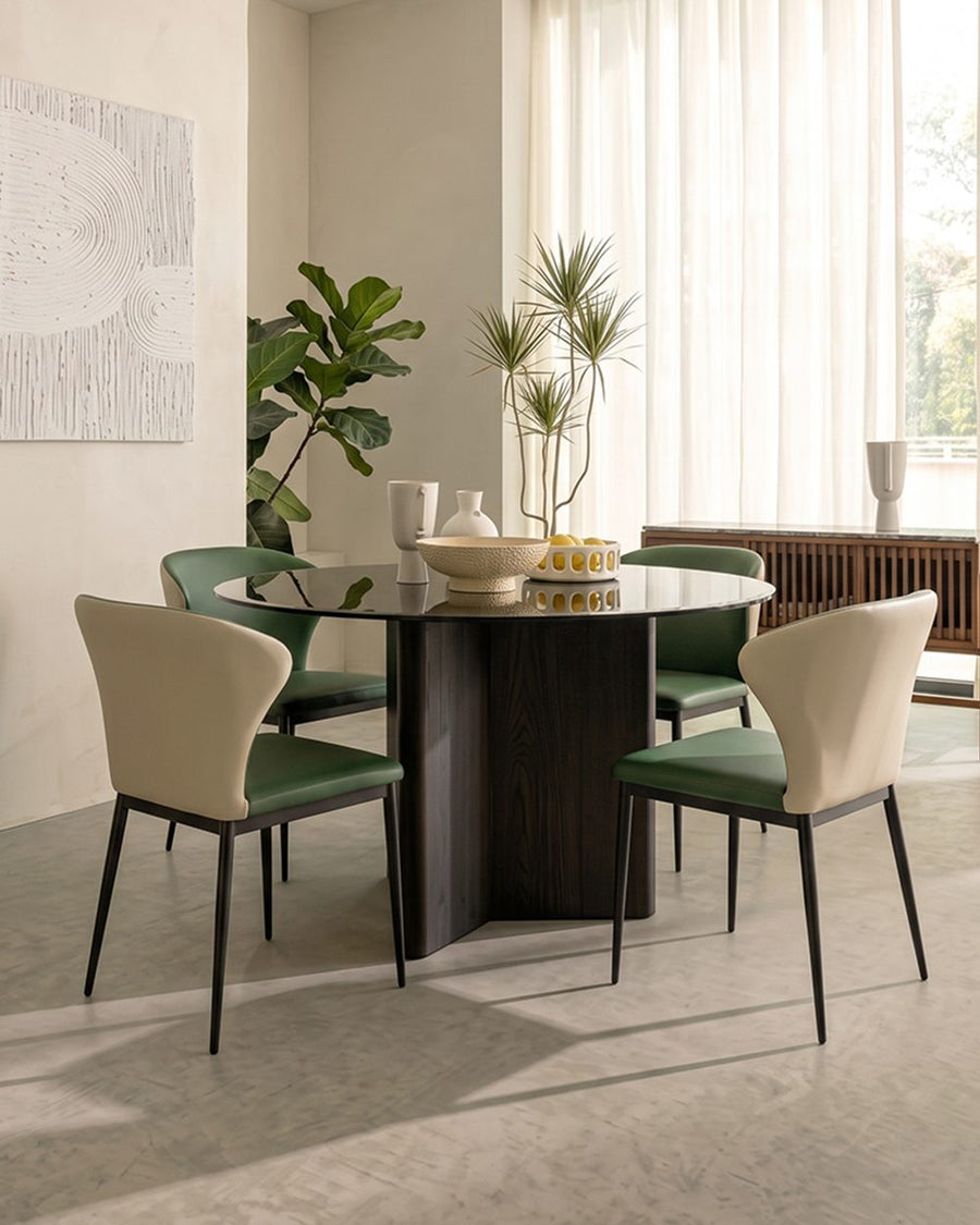 Tricia Dining Table, Black Glass Top 产品图 11