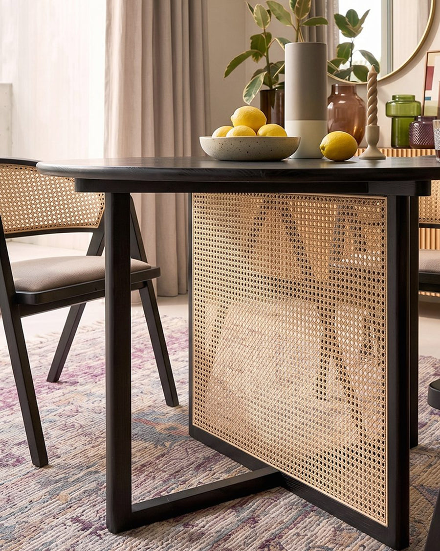 Hannah Round Dining Table, Black, Rattan 产品图 16