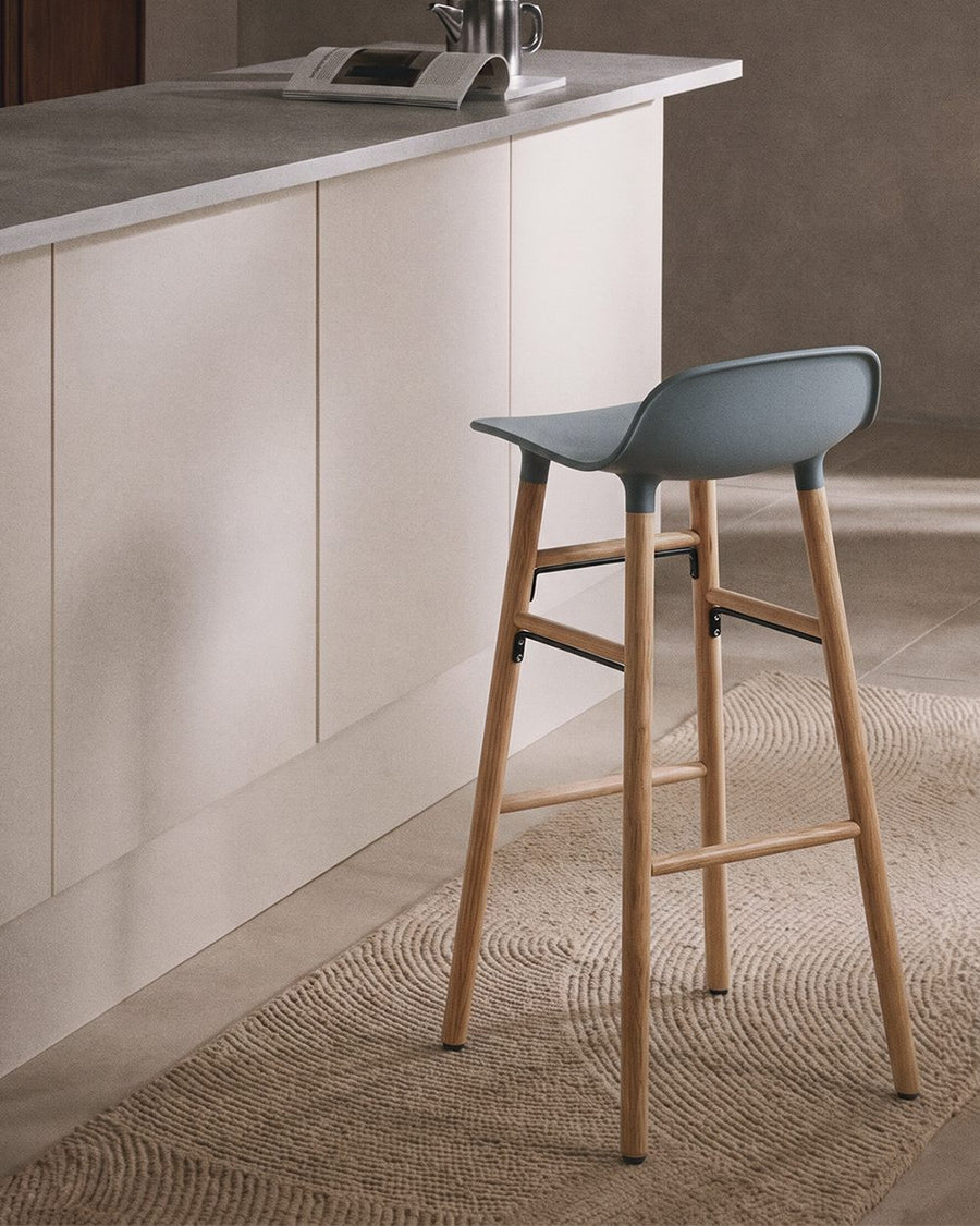Lila Sketchy Bar Stool 产品图 16