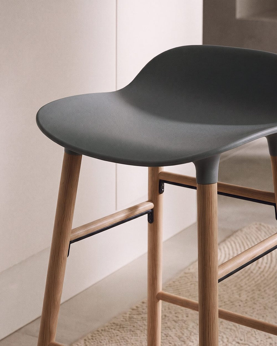 Lila Sketchy Bar Stool 产品图 19