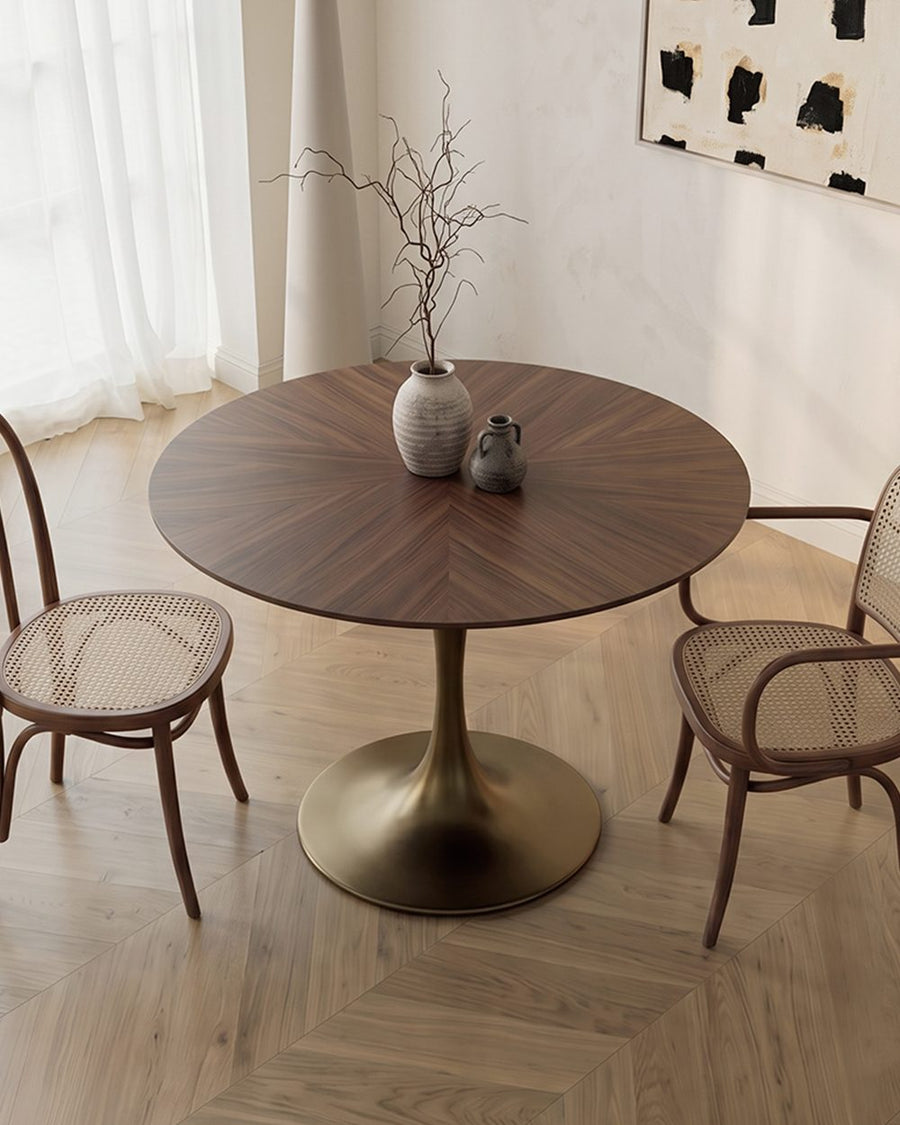 Justina Small Round Dining Table, Solid Wood 产品图 12