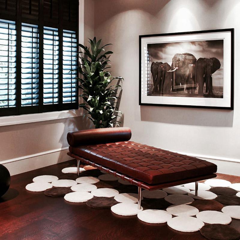 Barcelona Daybed, Real Leather - storage bed UK