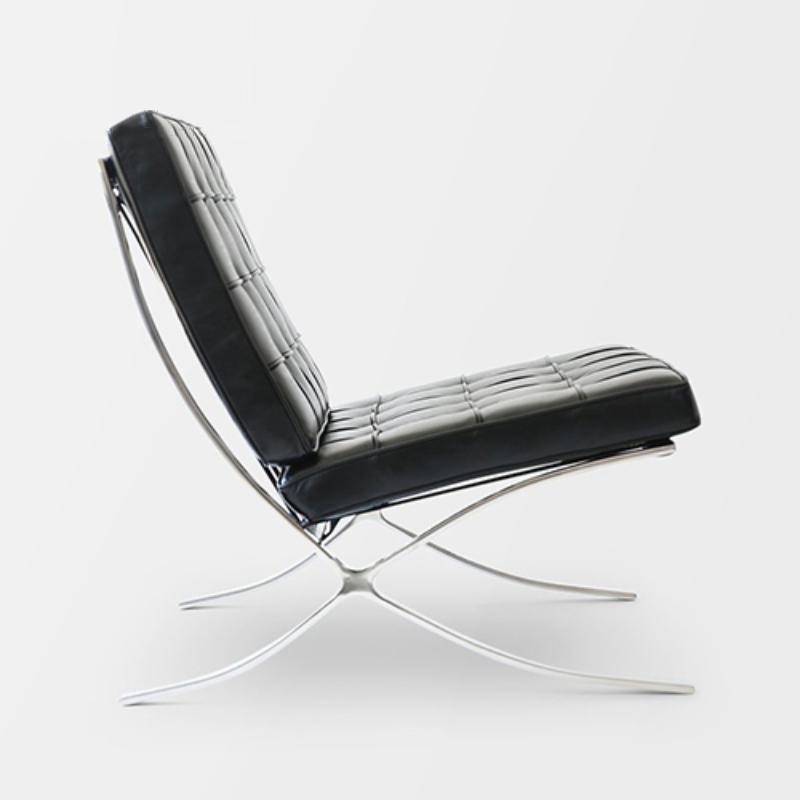 Barcelona Chair And Stool, Real Leather detail view for accent chair UK